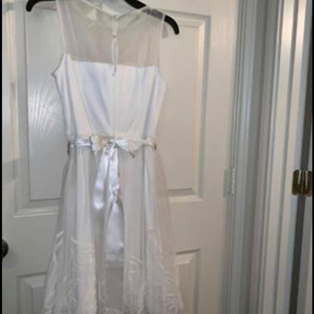 ๐ฐ๐ป๐โค๏ธ WEDDING DRESS โค๏ธ๐๐ฐ๐ป - Picture 4 of 8